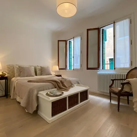 Venetian Palace Blue R&r דירה ונציה